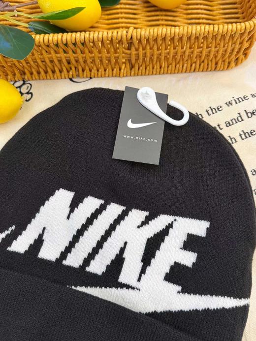 D110764保暖翻边针织帽大logo提花勾勾帽子 商品图7