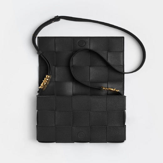 8104947779 BOTTEGA VENETA BV宝缇嘉CASSETTE系列编织牛皮革斜挎包【15cmX23cmX5.5cm】 商品图3