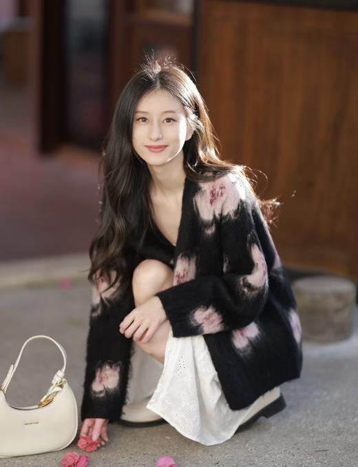 品牌订单CAI正品剪标发桃花绵羊毛混纺开衫外套 商品图1