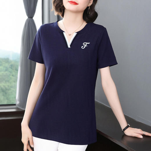 大码v领上衣女胖mm遮肚中长款短袖t恤2025新款宽松显瘦打底衫韩版 商品图0