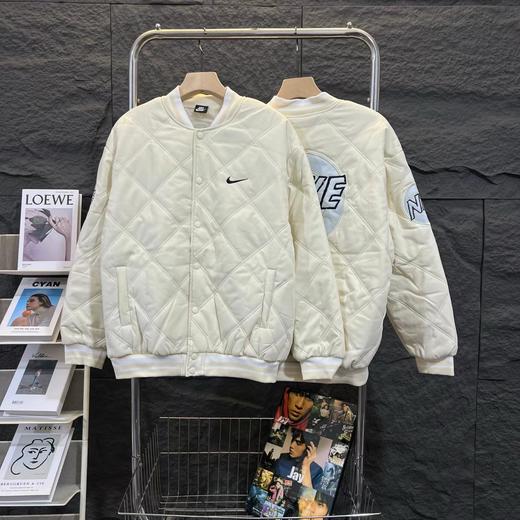 D110797复古菱格背后logo贴布绣棒球服棉服夹克外套 商品图0