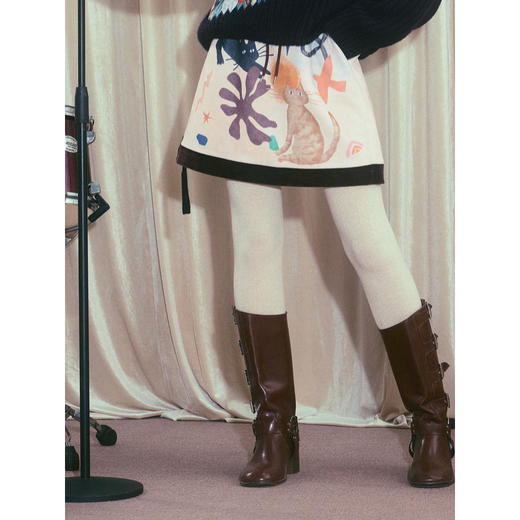 两三事 云纱写意 2025冬季新款复古印花抽绳绑带高腰短裙半身裙 商品图3