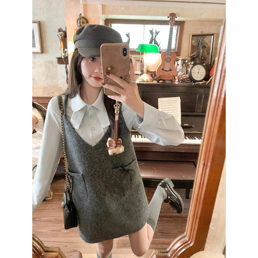 【179元任选2件】现货！韩系早秋灰色v领毛呢吊带背心连衣裙 商品图1
