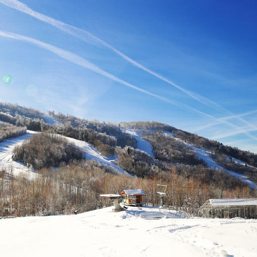 雪季大促！2晚/3晚【长白山凯悦酒店】滑雪酒店人气之选！含正餐/雾凇漂流/儿童滑雪营、接送机、度假区滑雪&玩乐权益，打卡汉拿山温泉、水乐园，嗨玩冬季长白！ 商品图11