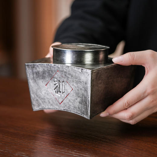 斑锡龙锡罐迎福茶仓手工做旧雕刻纯锡茶叶罐密封储茶罐 商品图2