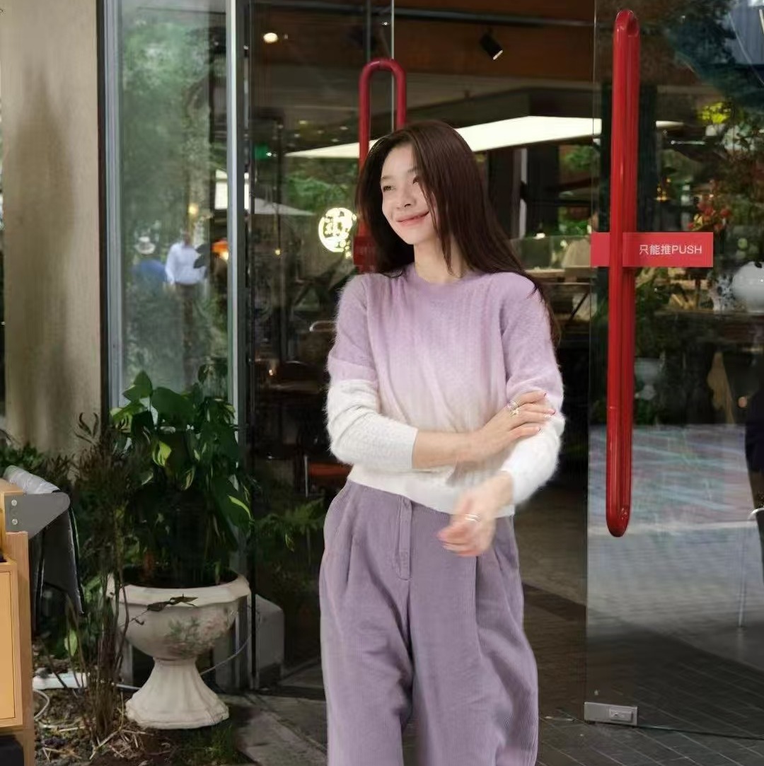 【à perles】温柔的紫色渐变马海毛套头毛衣