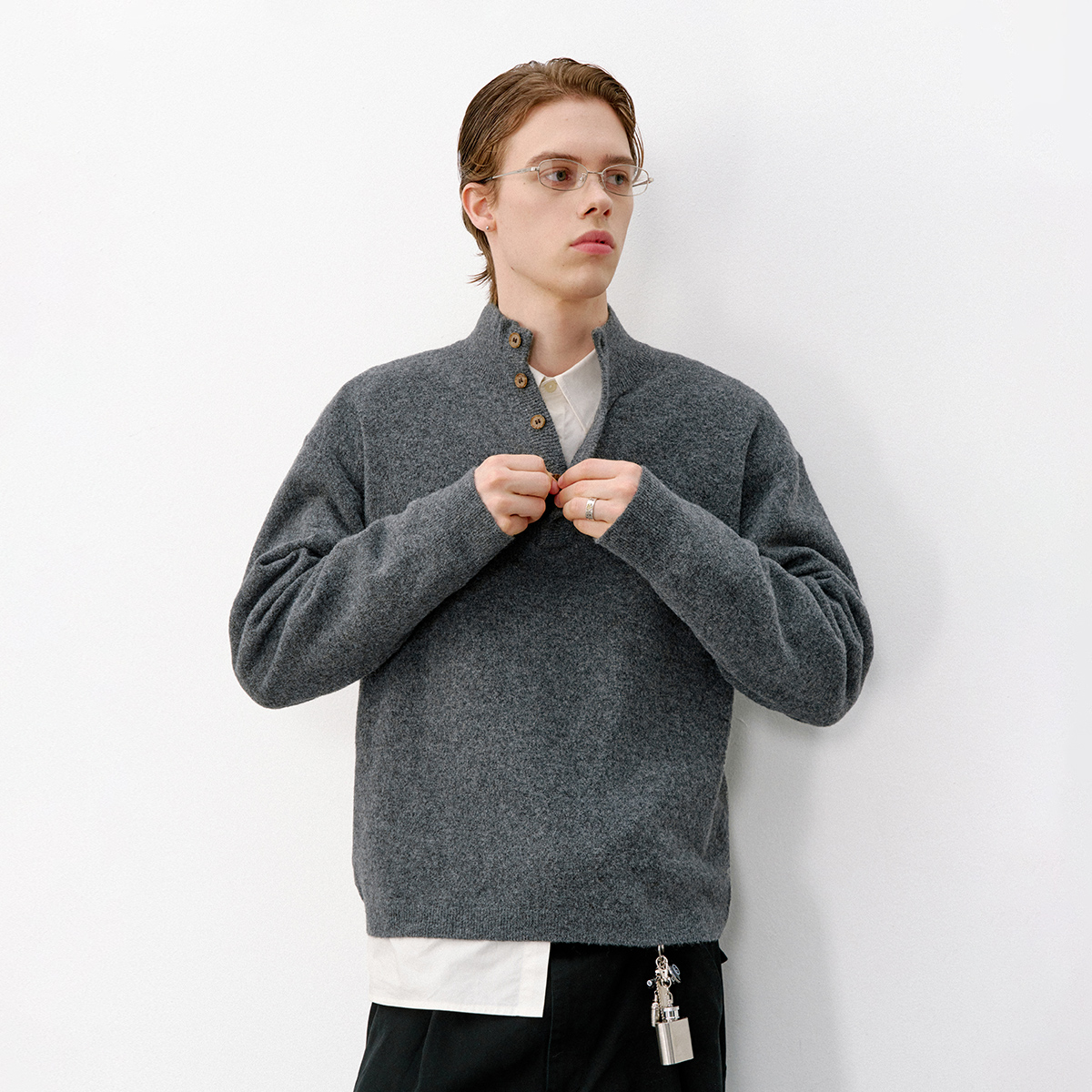 714street亲肤糯米绒半开领毛衣2026春季立领毛衫宽松高弹针织衫