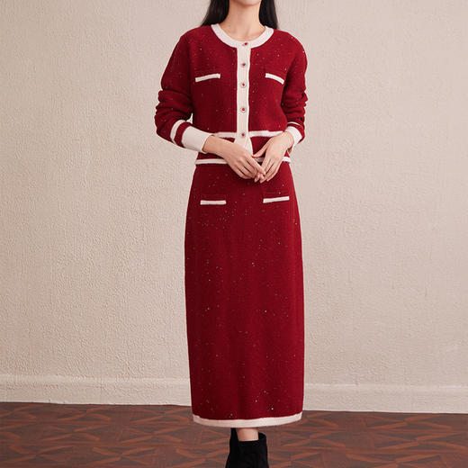 「自」全新升级【铂金会员560/天猫759/差价199】(99732)洛诗琳2025秋冬小香风圆领针织开衫高腰显瘦半身长裙两件套 商品图2