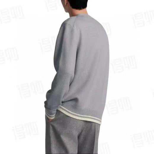 D110753男装毛衣灰色羊驼毛平纹针织纽扣V领开衫 商品图4