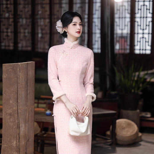 复合超柔年轻少女款旗袍，复古国风素雅中式加绒长袖旗袍GX-23024 商品图1