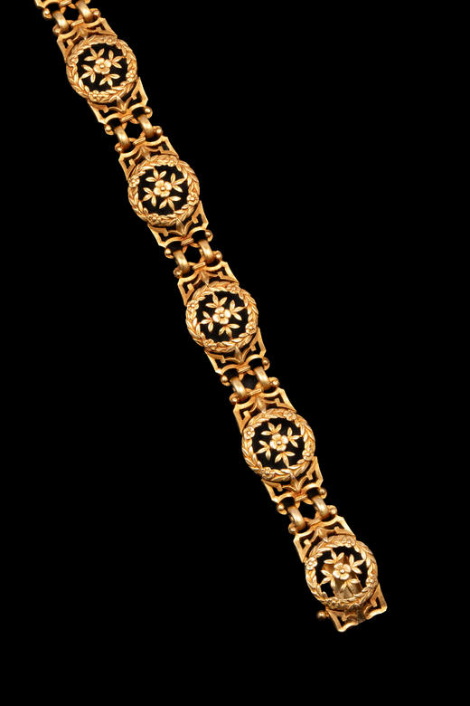 独角鹿西洋古董1900年代法国出品新艺术风格18K黄金镂雕叶蔓花卉造型手链 商品图6