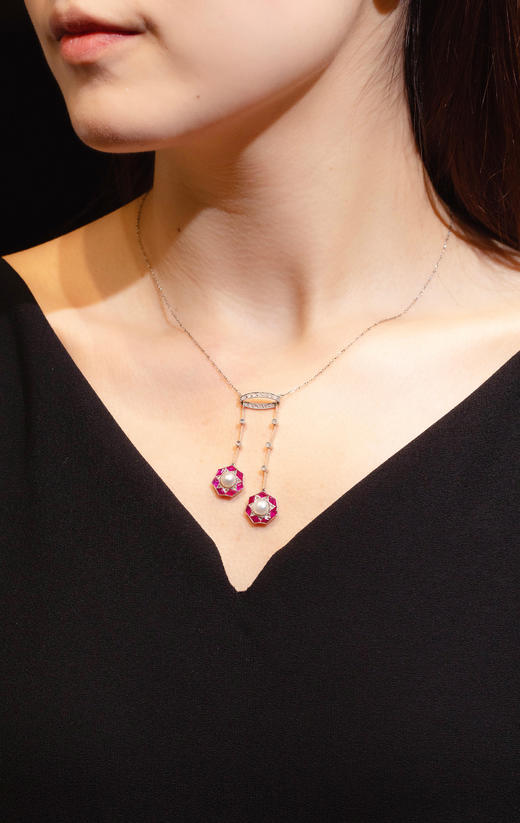 独角鹿西洋古董1920-1930年代瑞士出品18K白金镶嵌钻石红宝石及珍珠Négligée款式项链 商品图1