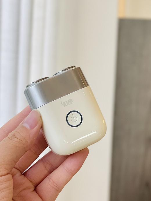 【清仓特惠，大牌同厂】启度便携式电动剃须刀充电全身水洗3D弧面双刀头锌合金机身男士送礼 商品图5