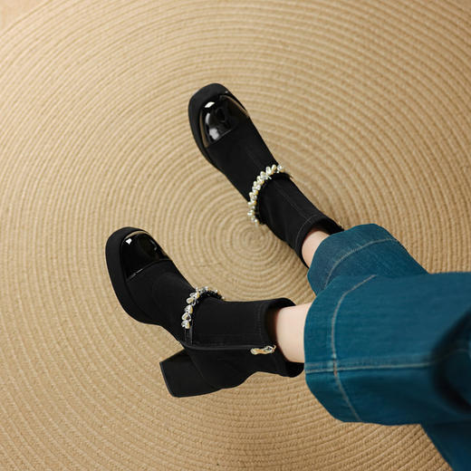 【预售5天】小香风水钻精美时尚新款圆头粗跟防水台高跟弹力靴MLD&AM992 商品图1