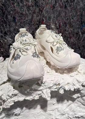 女款联名款休闲鞋BA