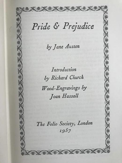 简·奥斯汀《傲慢与偏见》 配木版画插图 精装18开带书匣 商品图2