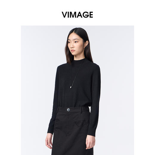 VIMAGE纬漫纪低圆领简约时尚百搭秋冬新款针织衫V2401114 商品图1