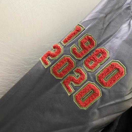 D110717加棉加厚40周年限定黑8毛巾绣植绒情侣棒球服 商品图6