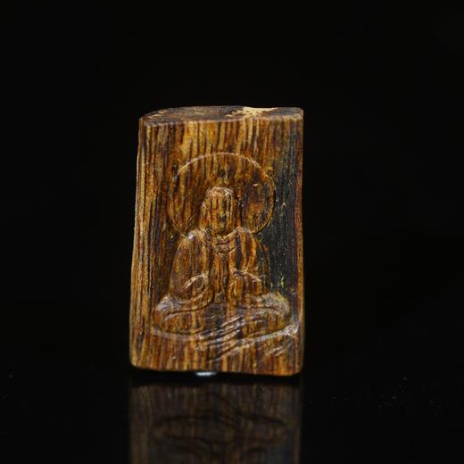 BC.BT11.6-9 白棋沉水(无相佛)，0.83g 商品图0