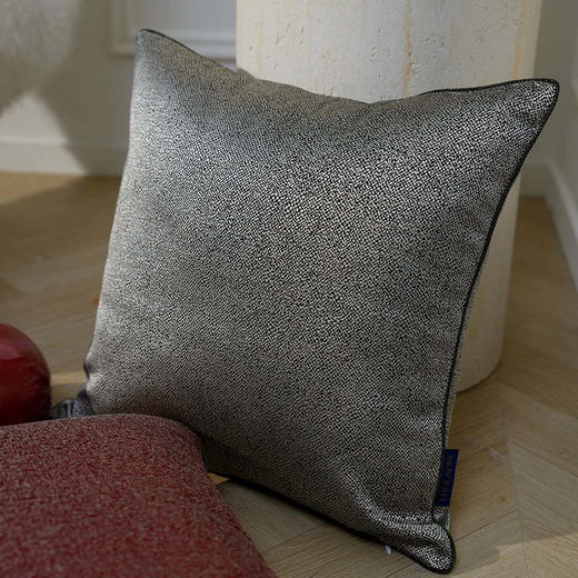 罗莱软装 平安相扣 抱枕 商品图1