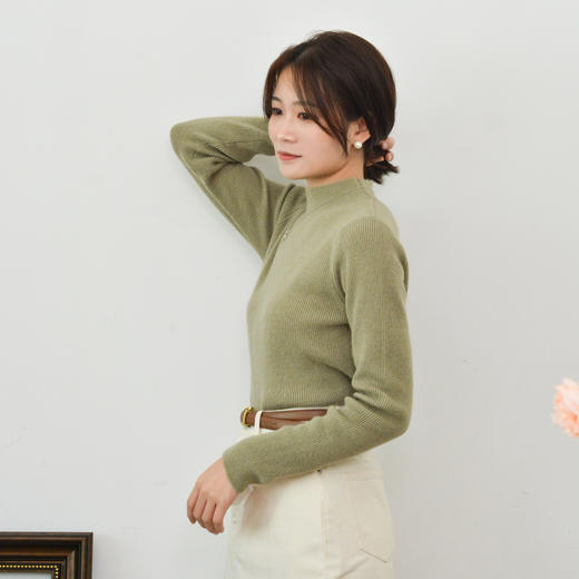 红莲 舒适保暖半高领羊绒衫240g 商品图2