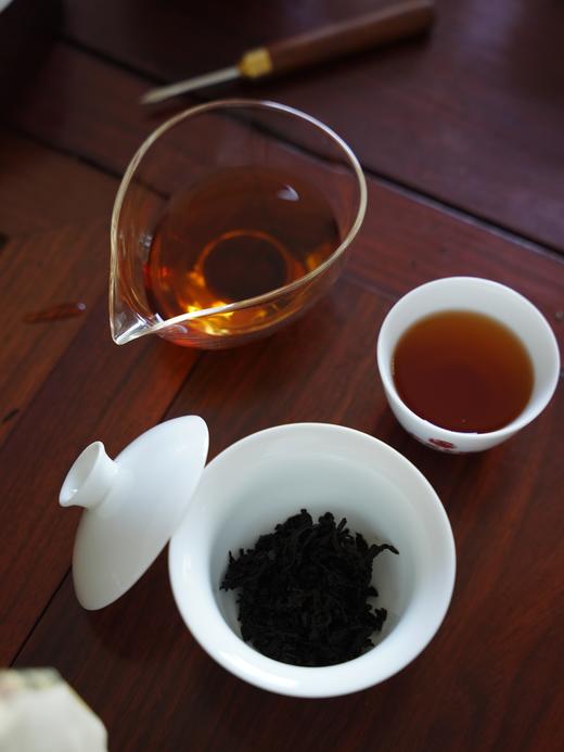 【冰岛熟茶】【整件20饼出售】2017年熟茶原料，正鼎兴品牌产品，顶账产品清仓变现，357克/饼 商品图2