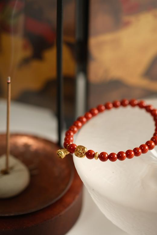 米马饰物 天然九口料南红手串 配银镀金配件 商品图3