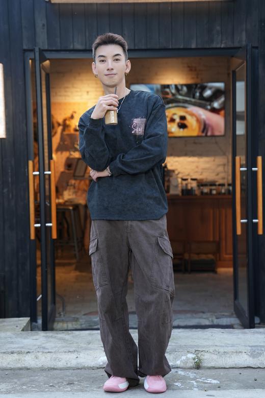 W532511111涂鸦印花长袖T恤 商品图2