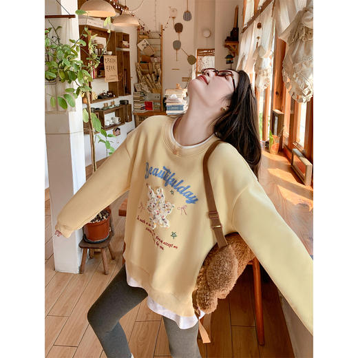 <曾小咸推荐> 韩系刺绣假两件卫衣 商品图0