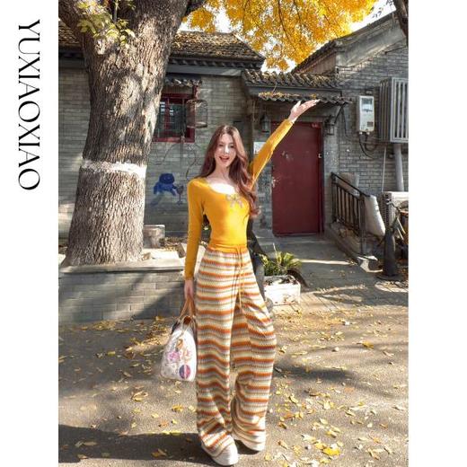 余潇潇【初心萌动】含桑蚕丝绵羊毛混纺蝴蝶结烫钻方领修身针织毛衣 商品图3