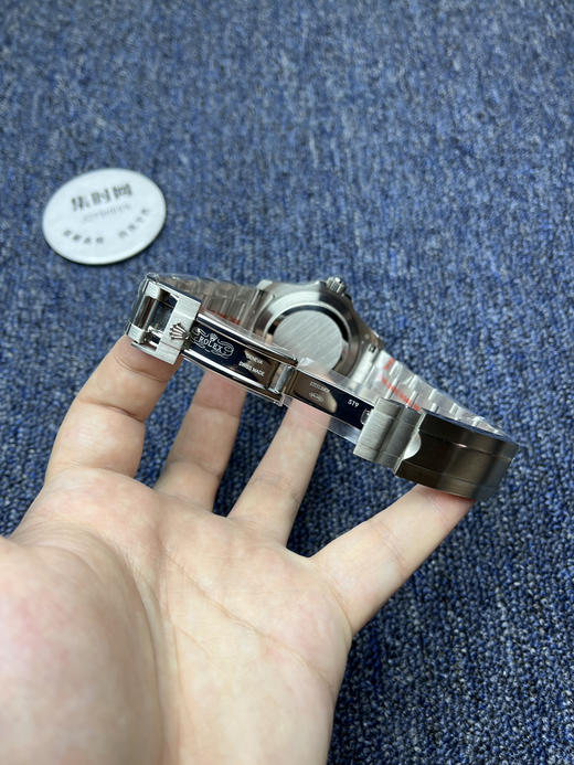 ROLEX劳力士游艇名仕型“银游艇” “白金游艇”42mm 男士腕表
机芯：搭载进口西铁城 商品图7