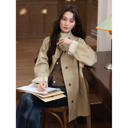 鹿向南「文诗入画」气质复古英伦风风衣女秋冬小众高级卡其色外套 商品图3