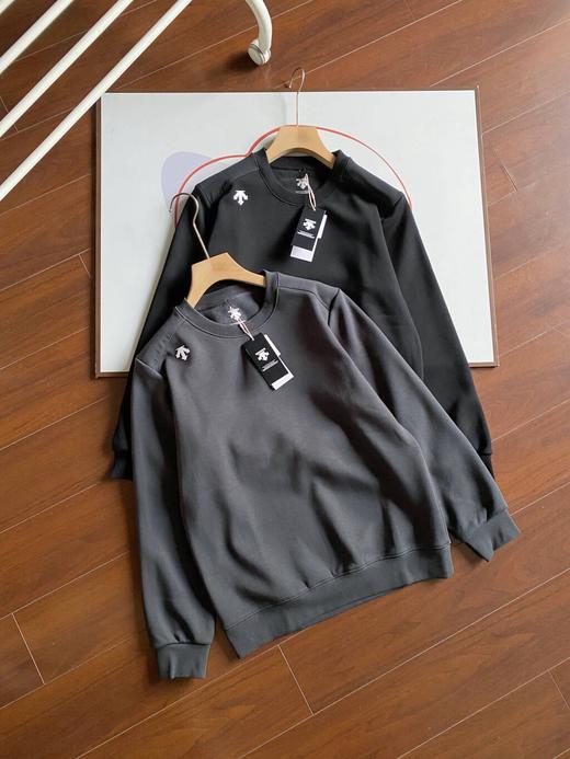 笛桑特男款运动舒适内里加绒保暖复合奥粒绒轻柔舒适套头衫 商品图1