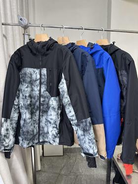 贝壳三 户外防水防风保暖防寒外套男士滑雪连帽冲锋衣C110829