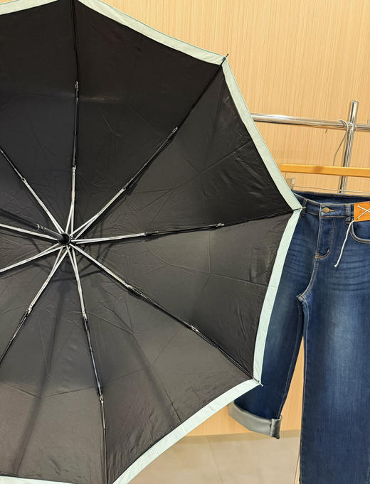 韩货原单自动晴雨伞九骨抗风 + 一键开伞 商品图8