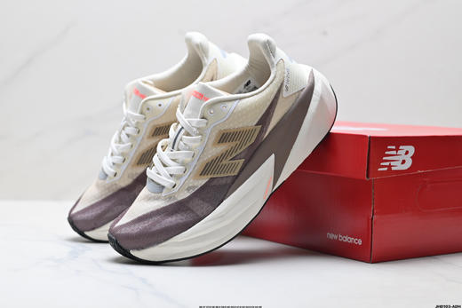 新百伦New Balance FuelCell防滑耐磨透气低帮休闲运动跑步鞋WFCXLJ5男女鞋 商品图7