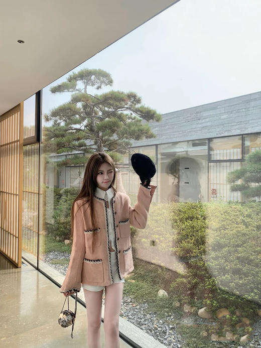 香奈儿 25秋冬新款珍珠花边呢外套（TM） 商品图3