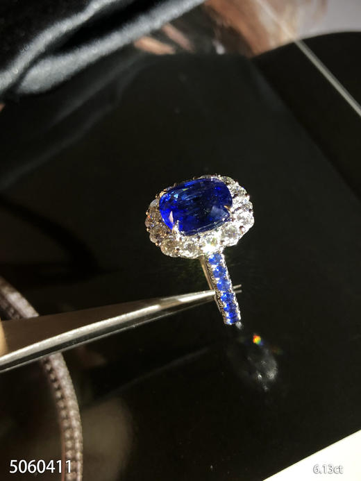 6.13ct斯里兰卡蓝宝石戒指【5060411】具体价格微信咨询 商品图2