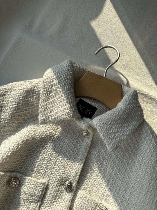 贝壳三 小香风编织肌理感双口袋外套气质翻领短款上衣C110817 商品图1