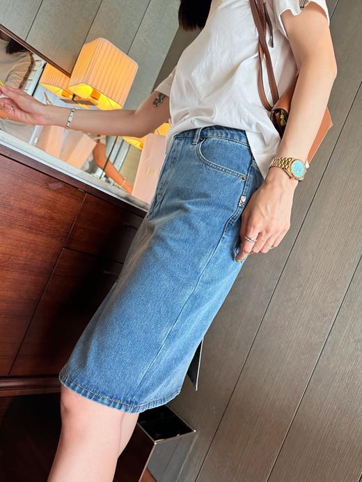 巴宝莉 25年最新款牛仔半裙(KX*MM) 商品图5