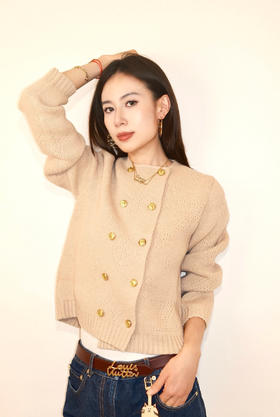 驴家 25年新品 卡其色钮扣针织衫(KX*MM)
