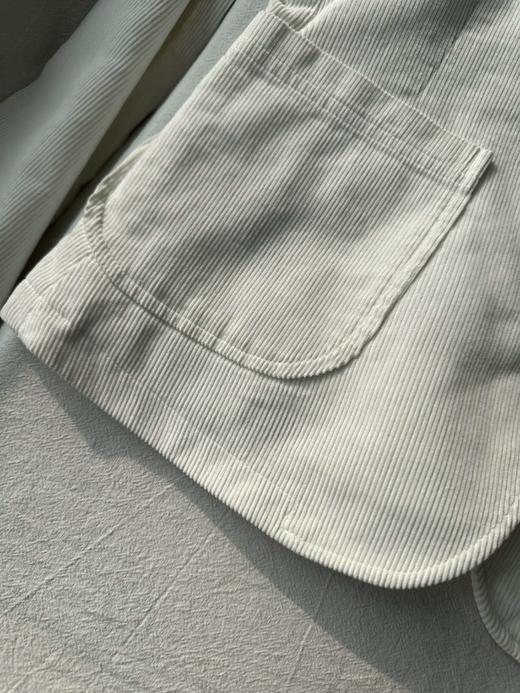 贝壳三 简约通勤白色灯芯绒质感西装外套收腰显瘦小西服C110804 商品图9