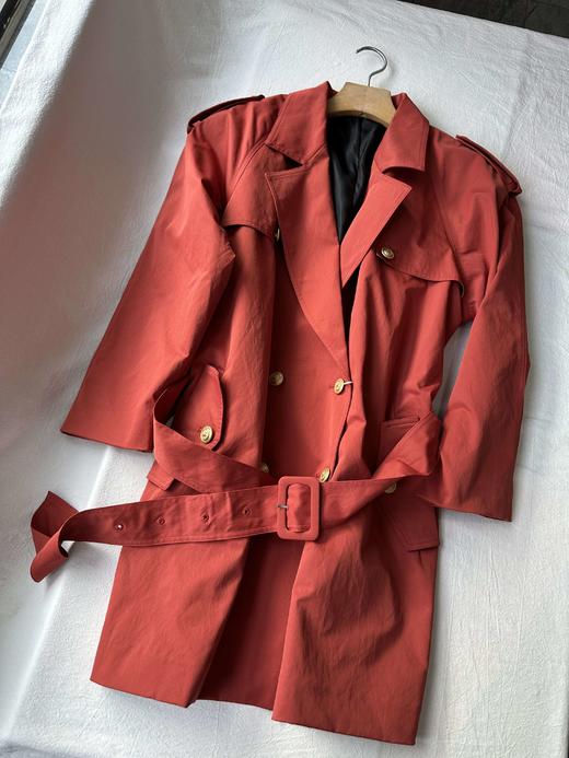 贝壳三 英伦风双排扣复古宽松风衣腰带收腰显瘦短款外套C110819 商品图2