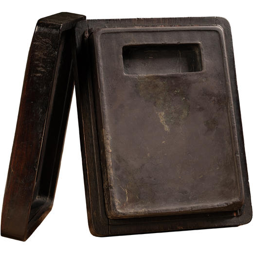 清	茫父铭长方一字池老坑端砚（红木砚盒） 商品图5