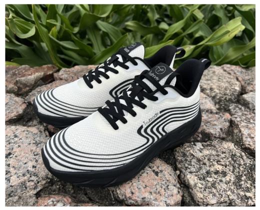 【一代&三代&新款】Trubody作弊鞋 | 男女同款体测鞋、大牌A*L改良款、酷炫配色、酷炫夜光鞋面;轻、软、弹、减震，暴走不累，公路或复杂路面均能胜任 商品图11