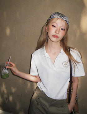 巴宝莉 25年最新POLO衫(KX*MM)