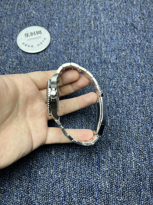 ROLEX劳力士游艇名仕型“银游艇” “白金游艇”42mm 男士腕表
机芯：搭载进口西铁城 商品图4