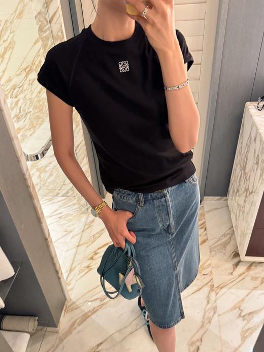 罗意威 25年新品胸前刺绣打底T恤(KX*MM) 商品图5