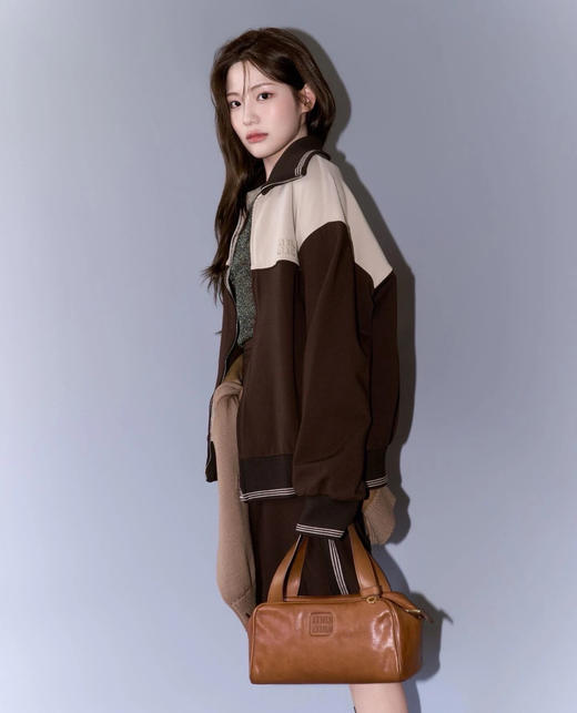 缪缪 25年新款 拉链外套(KX*MM) 商品图6