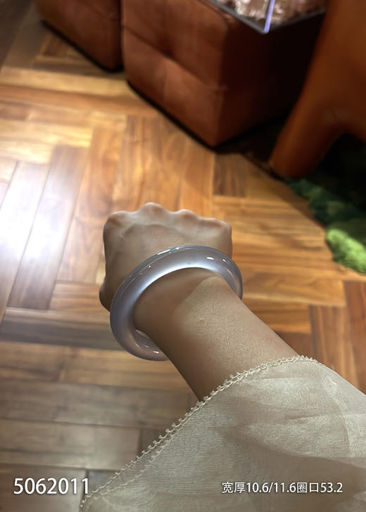 粗圆条玻璃种手镯【5062011】圈口53.2~具体价格微信咨询 商品图2